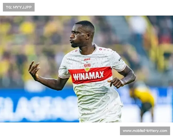 吉拉西点射被扑后补射破门,多特锋线效率获赞